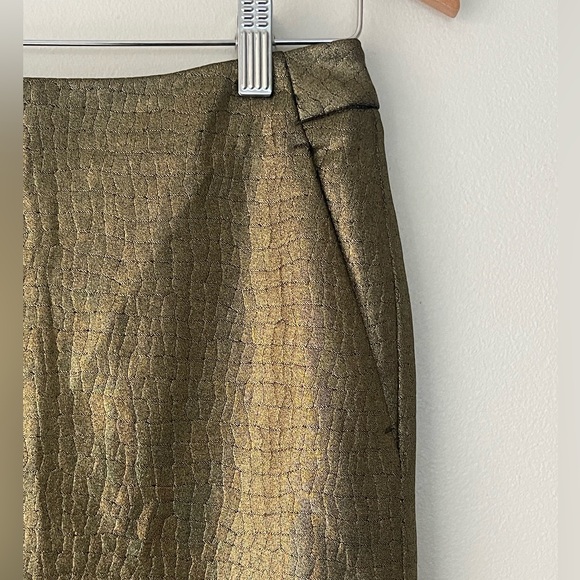 MaxMara Gold Metallic 'Erminia' Skirt - Runway - Picture 3 of 13